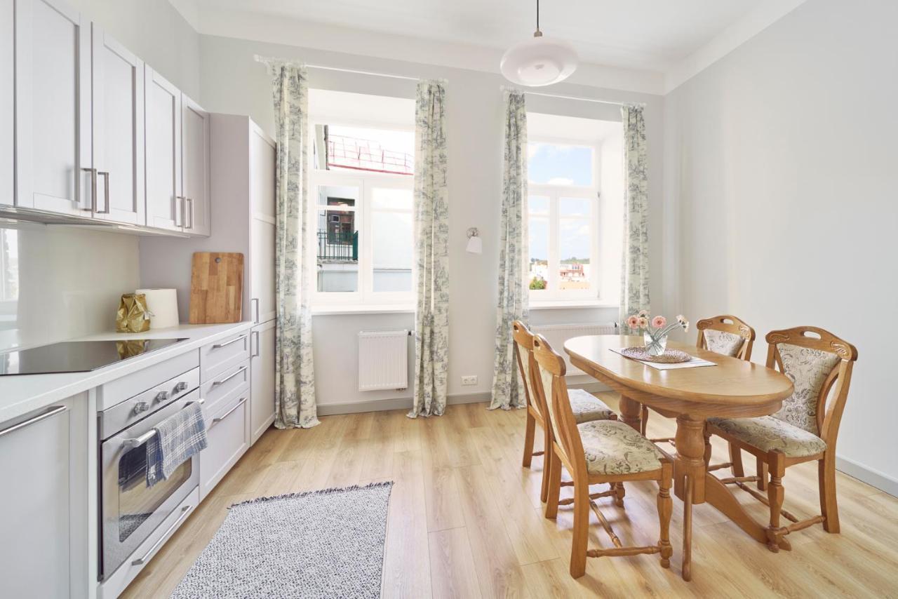 Lovely, Best View Apartment, Vilnius City Centre מראה חיצוני תמונה